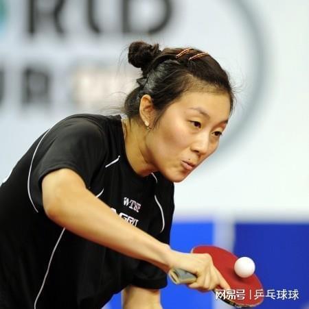 球场内部景 球场内部景